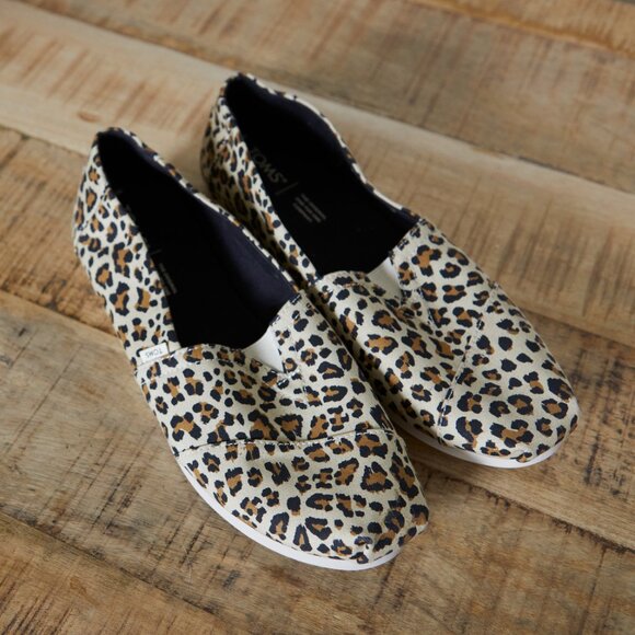Toms Alpargata Slip-On Shoes | Brown Leopard Print {Size 10} NWOT - Picture 2 of 7